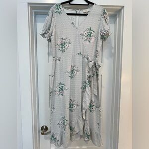 Floral Faux Wrap Dress in Gray Linen Blend